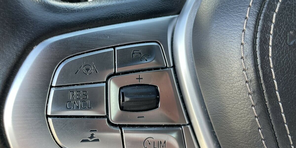 BMW 730d M Sport Paket Head-Up Laser Carbon Core 124.800 km 35.500 &euro; Altdorf 84032