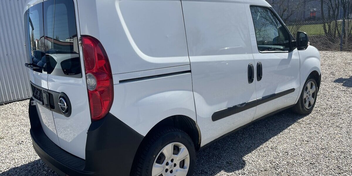Opel Combo Kasten 1.3 CDTI 1. Hand L1 H1 2,2T 193.000 km 4.500 &euro; Altdorf 84032