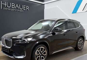 BMW iX1 4.500 km 46.999 &euro; Landshut 84030