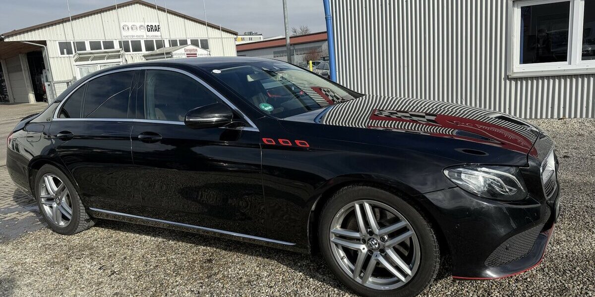 Mercedes-Benz E 220 d AVANTGARDE WIDESCREEN HEAD-UP LED 342.900 km 18.500 &euro; Altdorf 84032