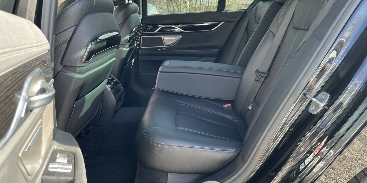 BMW 730d M Sport Paket Head-Up Laser Carbon Core 124.800 km 35.500 &euro; Altdorf 84032