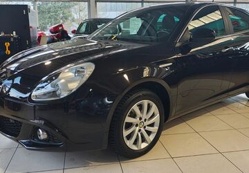 Alfa Romeo Giulietta 180.000 km 7.600 &euro; Moosthenning 84164