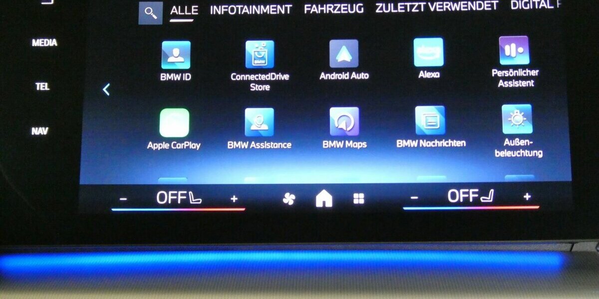 BMW X1 20d xDrive x-Line AHK,Leder,Driv.Ass.Plus 19.600 km 38.990 &euro; Landshut 84030