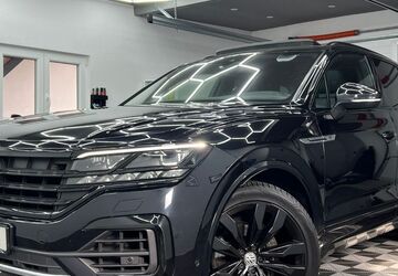 VW Touareg 130.000 km 43.950 &euro; Altdorf 84032