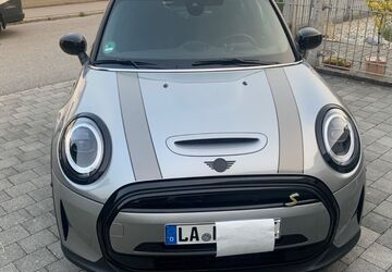 Mini Cooper SE 19.000 km 22.500 &euro; Essenbach 84051