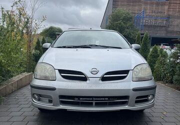 Nissan Almera 151.000 km 1.150 &euro; Ergoldsbach 84061