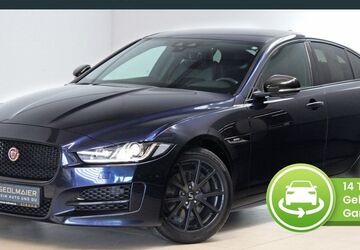 Jaguar XE 142.842 km 13.990 &euro; Eching i. Ndb. 84174