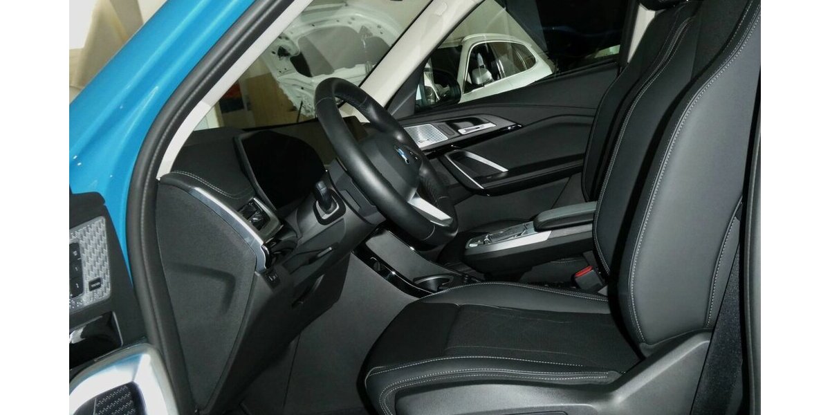 BMW X1 20d xDrive x-Line AHK,360°,HUD NP:65.540 27.998 km 39.590 &euro; Landshut 84030