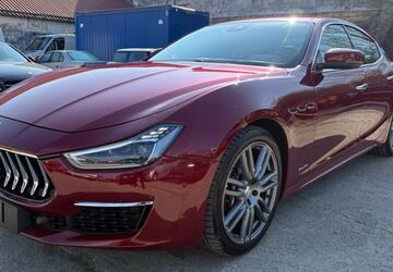 Maserati Ghibli 251.903 km 19.950 &euro; Kumhausen 84036