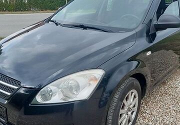 Kia Andere 134.500 km 2.455 &euro; Obergolzaberg 84106