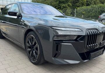 BMW M760 29.200 km 106.990 &euro; Altheim 84051