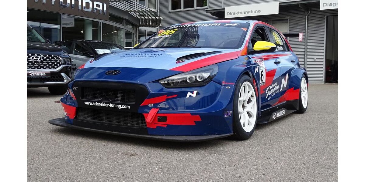 Hyundai i30 2.000 km 88.655 &euro; Dingolfing 84130