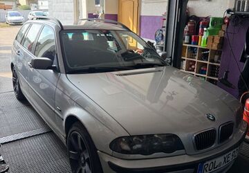 BMW 330 260.000 km 1.800 &euro; Rottenburg 84056