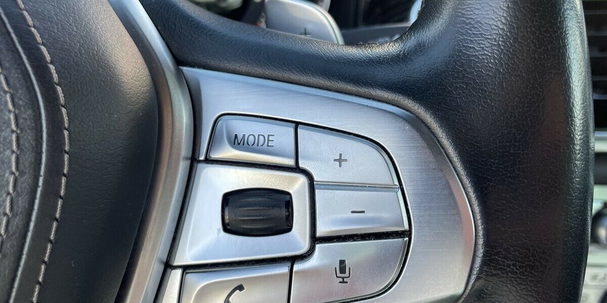 BMW 730d M Sport Paket Head-Up Laser Carbon Core 124.800 km 35.500 &euro; Altdorf 84032