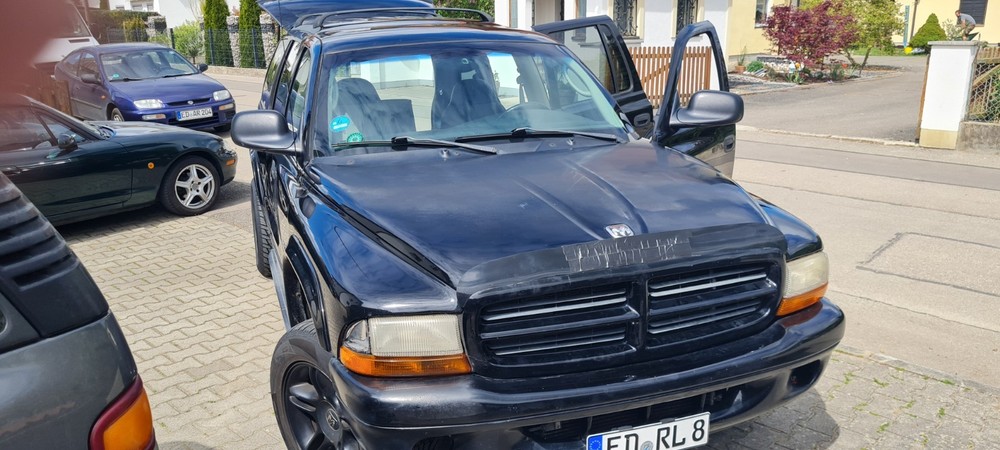 Dodge Durango 320.000 km 3.900 &euro; Berglern 85459