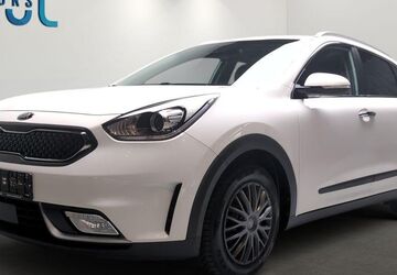 Kia Niro 92.500 km 13.790 &euro; Landshut 84030