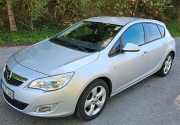 Opel Astra 175.000 km 3.999 &euro; Landshut 84028