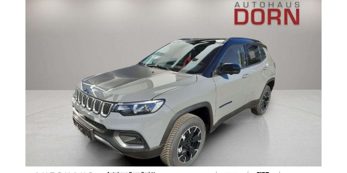 Jeep Compass 32.400 km 31.990 &euro; Landshut 84030