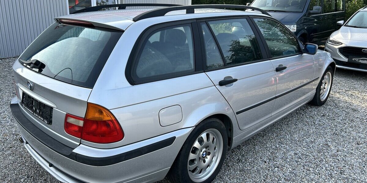 BMW 318i Automatik Navi Klima PDC 206.000 km 2.500 &euro; Altdorf 84032