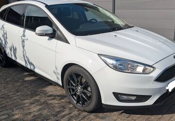 Ford Focus 45.000 km 10.500 &euro; Dingolfing 84130