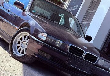 BMW 730 295.000 km 3.999 &euro; Seifriedswörth 84189