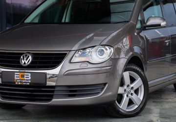 VW Touran 147.000 km 5.490 &euro; Ergolding 84030